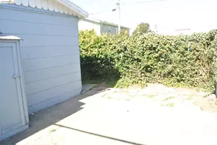 1876 15th St, San Pablo, CA 94806 - Photo 17