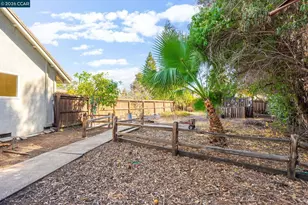 907 Lyon Ct, Concord, CA 94518 - Photo 23