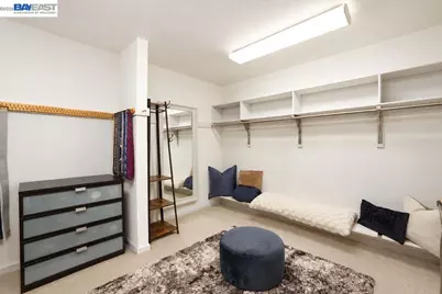 8 Starview Dr, Oakland, CA 94618 - Photo 45