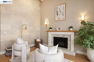 8 Starview Dr, Oakland, CA 94618 - Photo 17