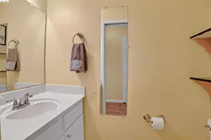 109 Peppermill Ln, Pittsburg, CA 94565 - Photo 27