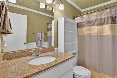 109 Peppermill Ln, Pittsburg, CA 94565 - Photo 25