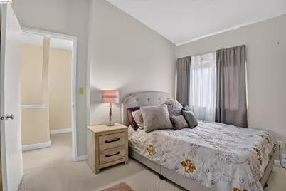 109 Peppermill Ln, Pittsburg, CA 94565 - Photo 21