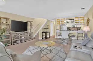 109 Peppermill Ln, Pittsburg, CA 94565 - Photo 5
