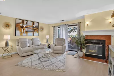 109 Peppermill Ln, Pittsburg, CA 94565 - Photo 7