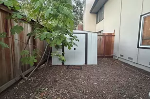 34 Massolo Dr, Pleasant Hill, CA 94523 - Photo 31