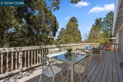 358 El Toyonal, Orinda, CA 94563 - Photo 17