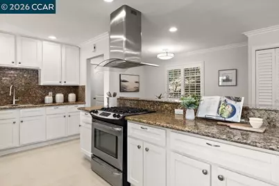 358 El Toyonal, Orinda, CA 94563 - Photo 33