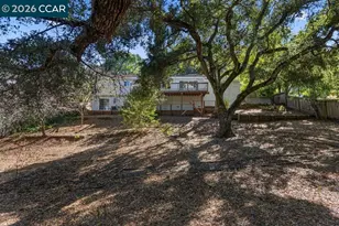 358 El Toyonal, Orinda, CA 94563 - Photo 1