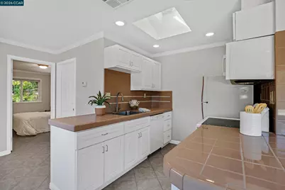2548 Casa Grande Ct, Walnut Creek, CA 94598 - Photo 37
