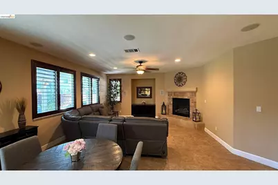 453 Emerson Court, Discovery Bay, CA 94505 - Photo 19