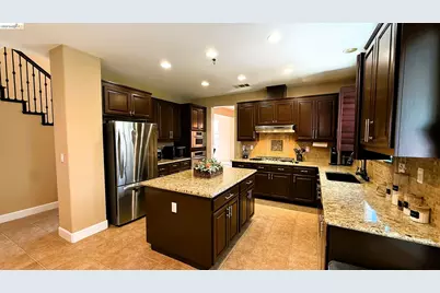 453 Emerson Court, Discovery Bay, CA 94505 - Photo 15