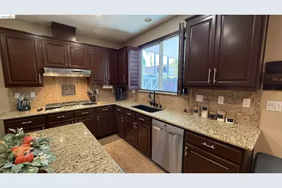 453 Emerson Court, Discovery Bay, CA 94505 - Photo 13