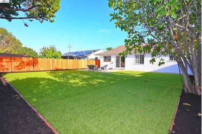 361 Tippecanoe Ave, Hayward, CA 94544 - Photo 33