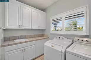 8106 Marsh Creek Rd, Clayton, CA 94517 - Photo 39