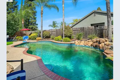 3327 Chapelle Dr, Roseville, CA 95661 - Photo 25