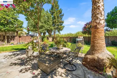 1461 Biarritz St, Tracy, CA 95304 - Photo 73