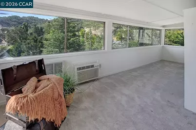 2424 Pine Knoll Dr #7, Walnut Creek, CA 94595 - Photo 17