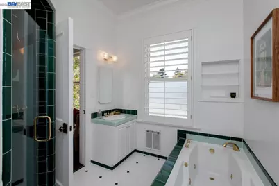 1024 Grand St, Alameda, CA 94501 - Photo 47