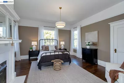 1024 Grand St, Alameda, CA 94501 - Photo 45