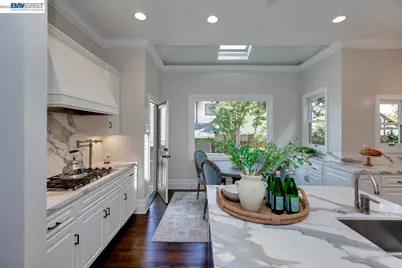 1024 Grand St, Alameda, CA 94501 - Photo 27
