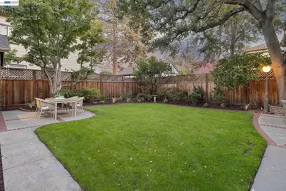 1024 Grand St, Alameda, CA 94501 - Photo 77