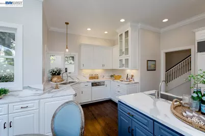 1024 Grand St, Alameda, CA 94501 - Photo 23
