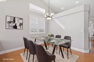 923 Blossom Dr, Brentwood, CA 94513 - Photo 15