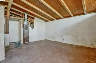 27758 La Porte Ave, Hayward, CA 94545 - Photo 5