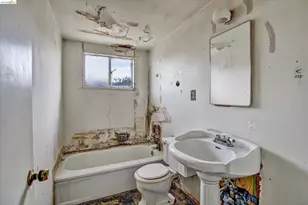 27758 La Porte Ave, Hayward, CA 94545 - Photo 23