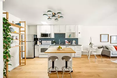 427 Lagunitas Ave #305, Oakland, CA 94610 - Photo 5