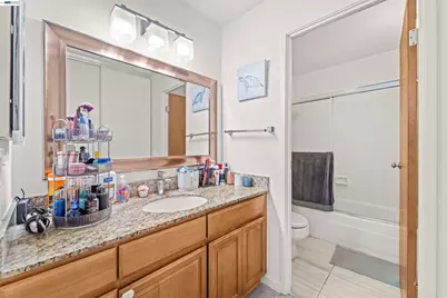 555 Pierce St #522, Albany, CA 94706 - Photo 17