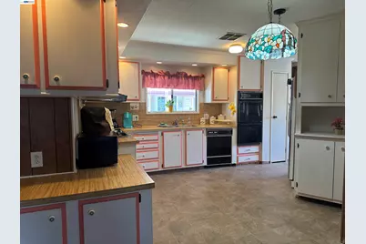 965 New England Village Dr., Hayward, CA 94544 - Photo 13