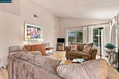 330 Aguilar Pl, Pittsburg, CA 94565 - Photo 9