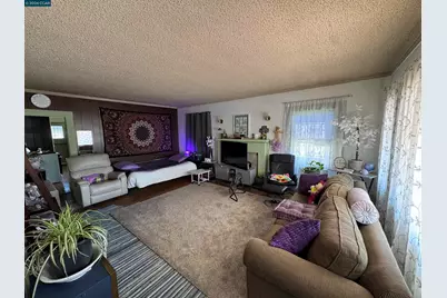 2107 64th Ave, Oakland, CA 94621 - Photo 5