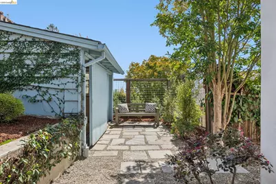 140 Indian Road, Piedmont, CA 94610 - Photo 51