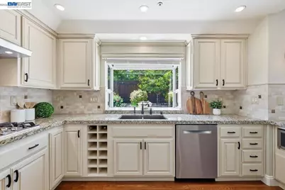 604 Sycamore Ct, Livermore, CA 94551 - Photo 17