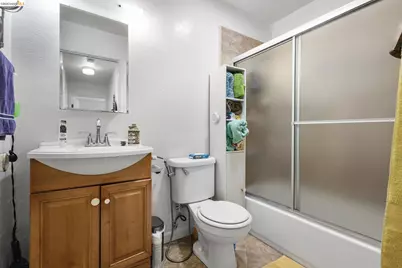 1298 63rd St, Emeryville, CA 94608 - Photo 11
