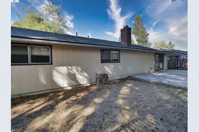 1423 Rancho Way, South Lake Tahoe, CA 96150 - Photo 39