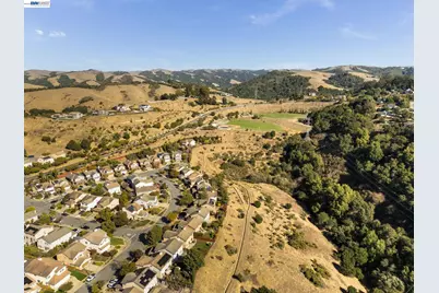 25781 Durrwood Ct, Castro Valley, CA 94552 - Photo 59