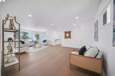 1069 Central Blvd, Hayward, CA 94542 - Photo 11