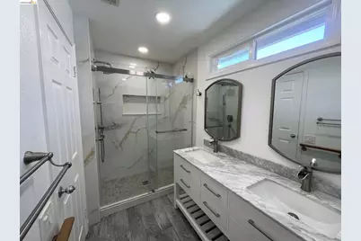 70 Seabreeze Dr, Richmond, CA 94804 - Photo 23