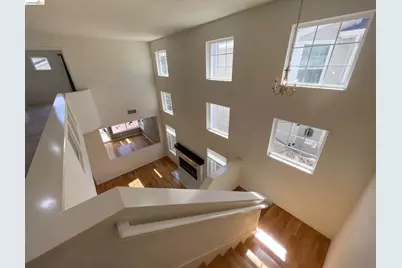 70 Seabreeze Dr, Richmond, CA 94804 - Photo 11