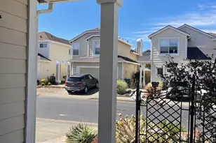 70 Seabreeze Dr, Richmond, CA 94804 - Photo 5