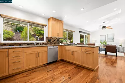 1249 Chesterton Ct, Walnut Creek, CA 94596 - Photo 9