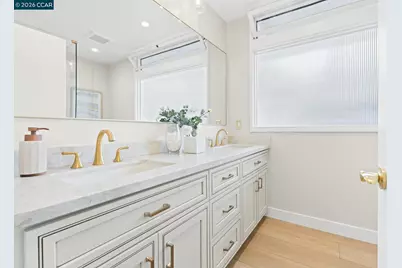 1590 Daniels Dr, San Leandro, CA 94577 - Photo 15