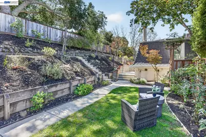 4571 Ewing Rd, Castro Valley, CA 94546 - Photo 41