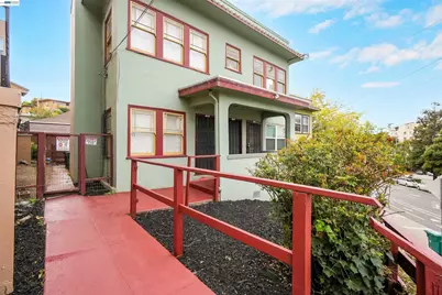 216 Oakland Ave, Oakland, CA 94611 - Photo 9