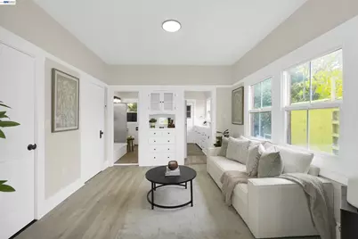 216 Oakland Ave, Oakland, CA 94611 - Photo 13