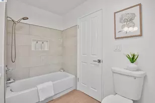 1201 Belfair Dr, Pinole, CA 94564 - Photo 27